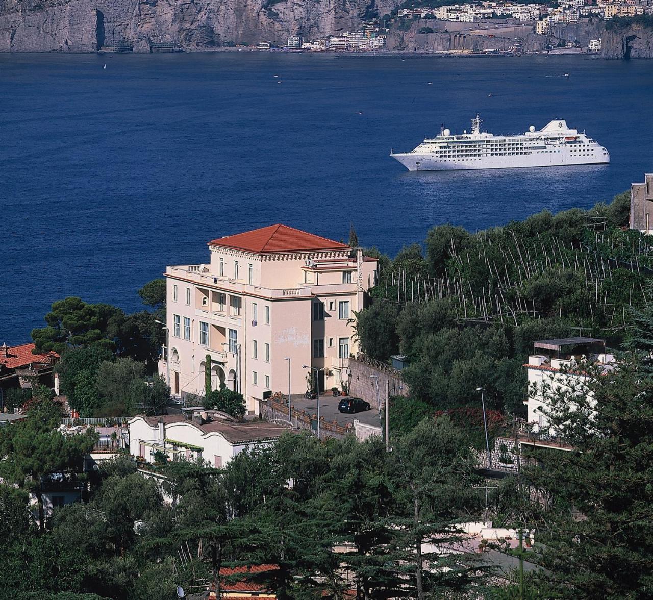 Hotel Miramare Sorrento Luaran gambar